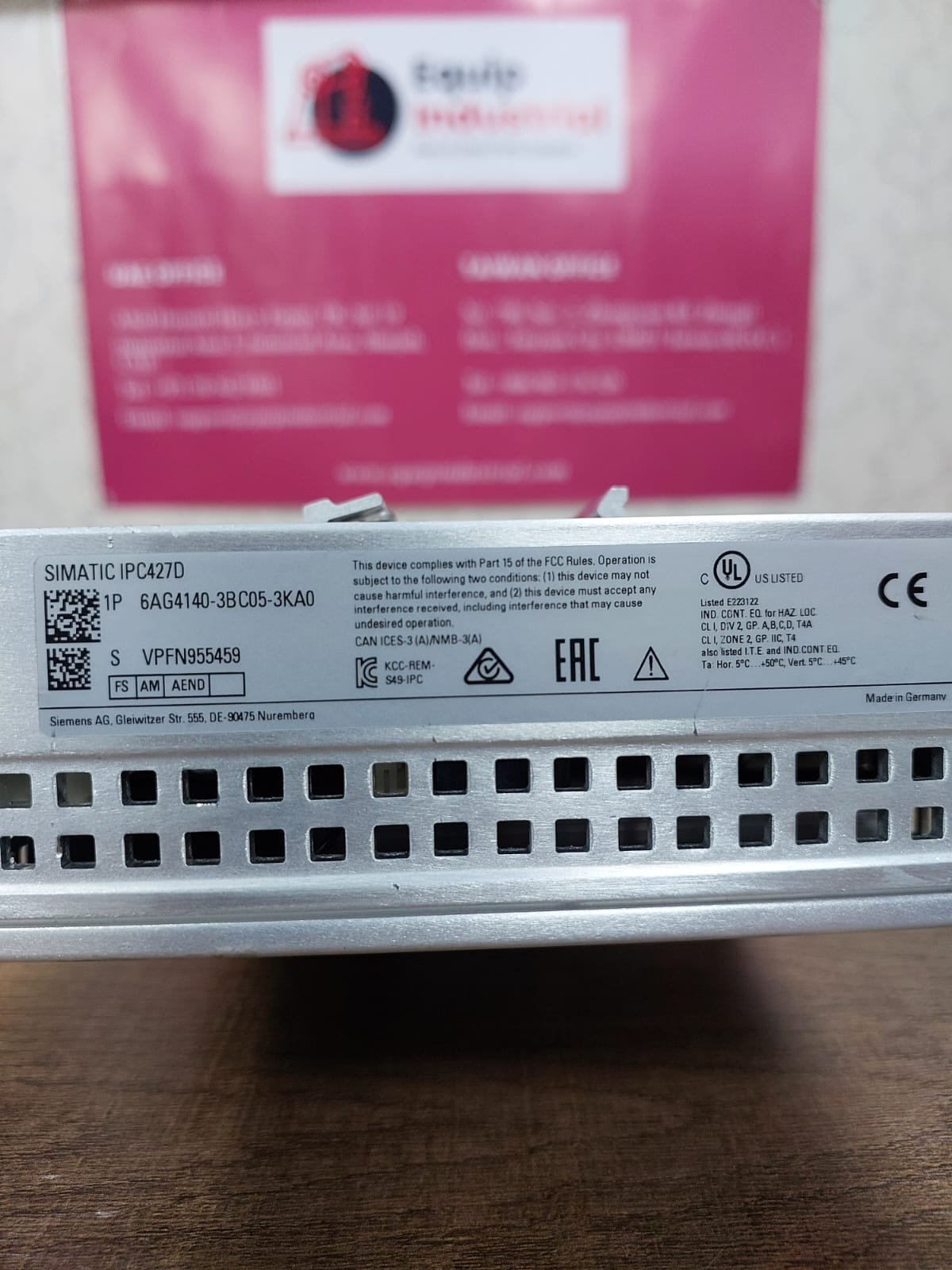 Siemens SIMATIC IPC427D – High-Performance Industrial PC for Automation & Control - Image 2