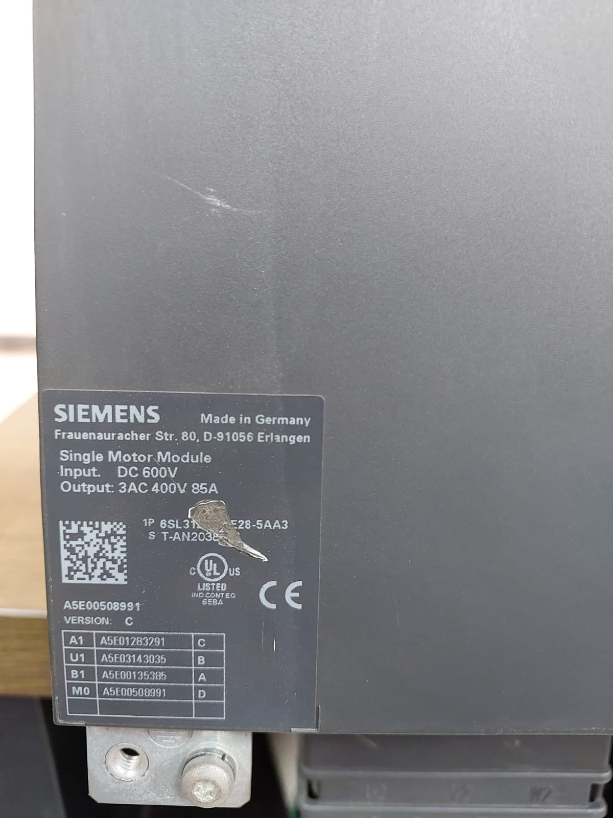 Siemens SINAMICS S120 6SL3120-1TE28-5AA3 – High-Performance Single Motor Module for Industrial Automation - Image 3