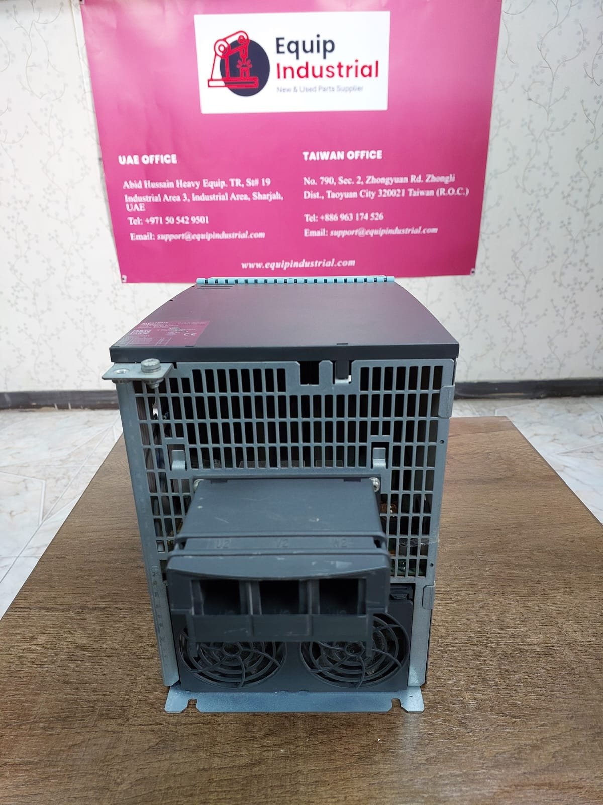 Siemens SINAMICS S120 6SL3120-1TE28-5AA3 – High-Performance Single Motor Module for Industrial Automation - Image 2