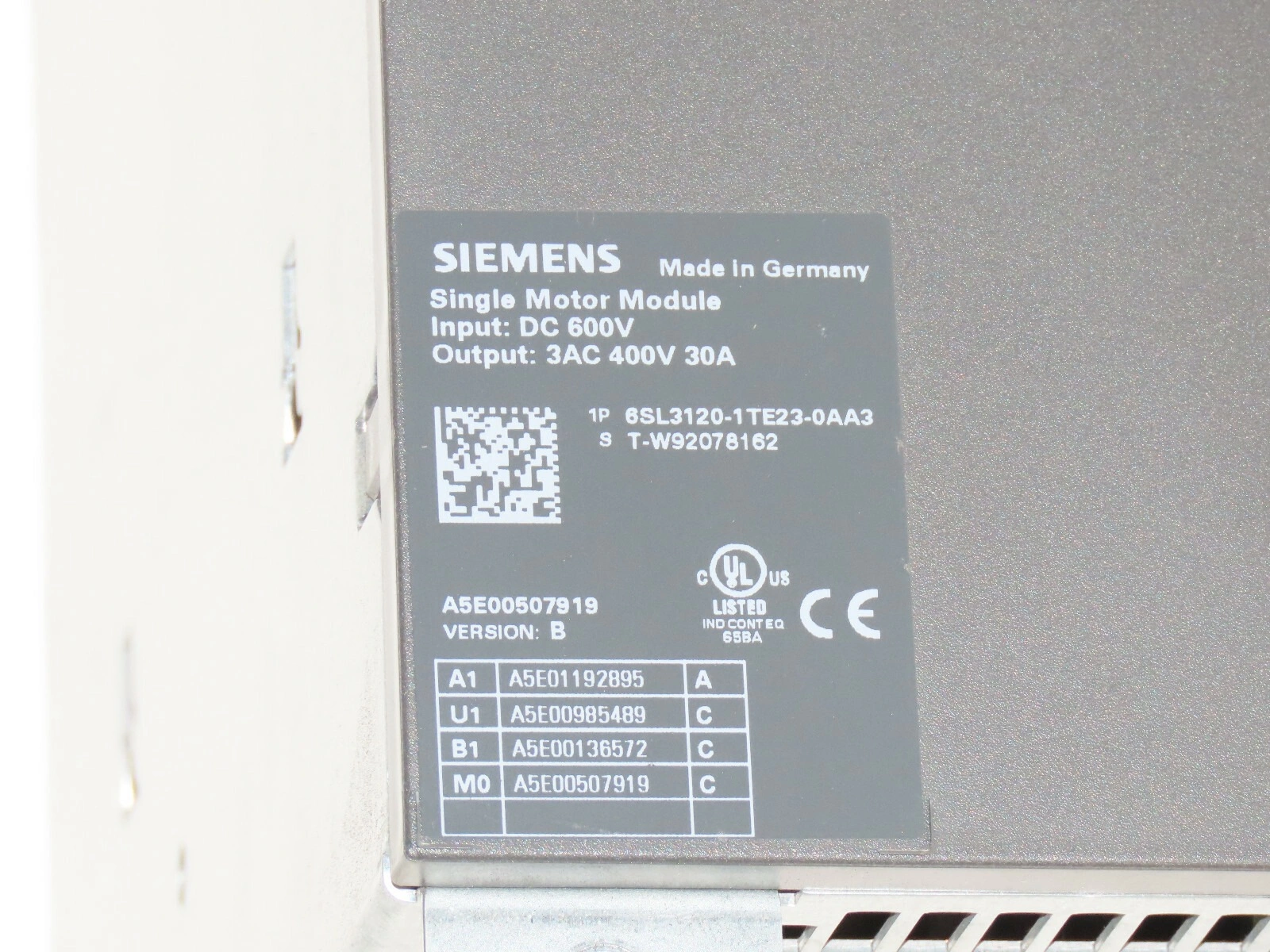 Siemens SINAMICS 6SL3120‑1TE23‑0AA3 Single Motor Module (30 A, 16 kW, Booksize, Internal Air Cooling) - Image 3